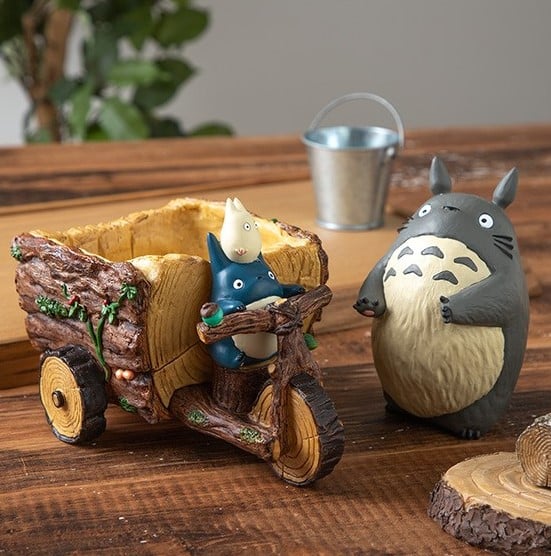 MON VOISIN TOTORO - Tricycle Totoro - Boite Diorama 13cm