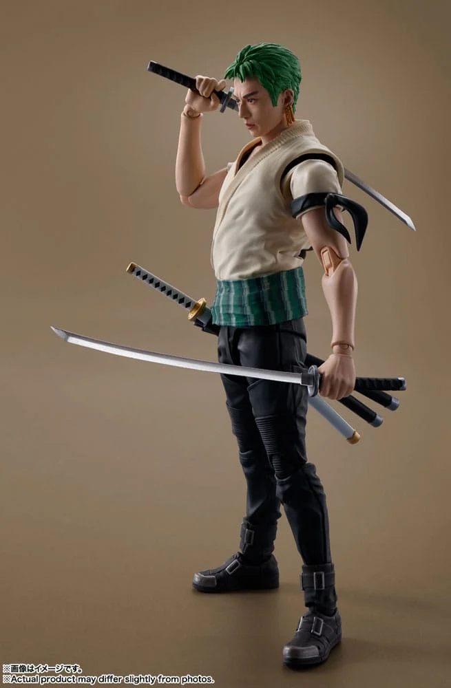 ONE PIECE NETFLIX - Roronoa Zoro - Figurine S.H. Figuarts 14cm