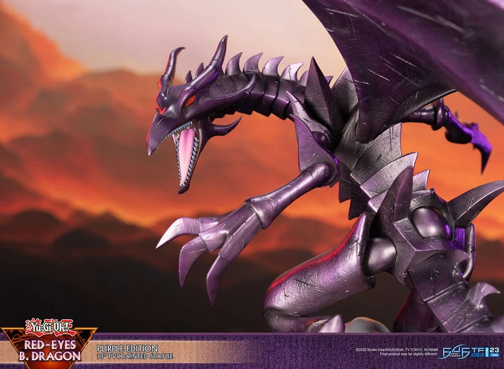 YU-GI-OH! - Dragon mauve aux yeux rouges - Statuette 33cm