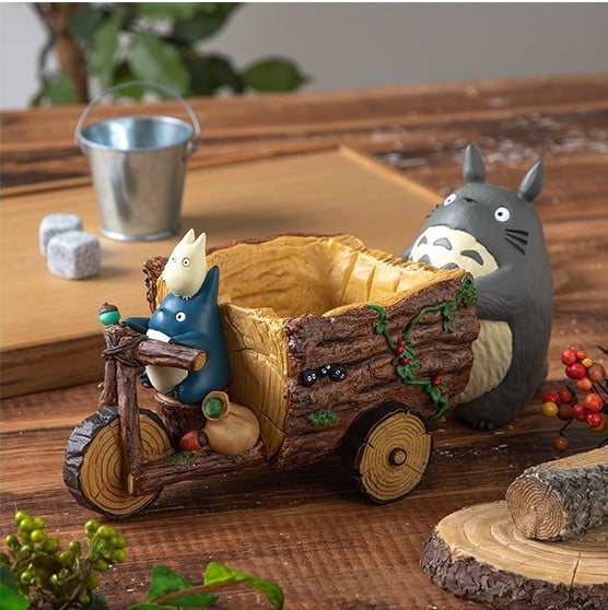 MON VOISIN TOTORO - Tricycle Totoro - Boite Diorama 13cm